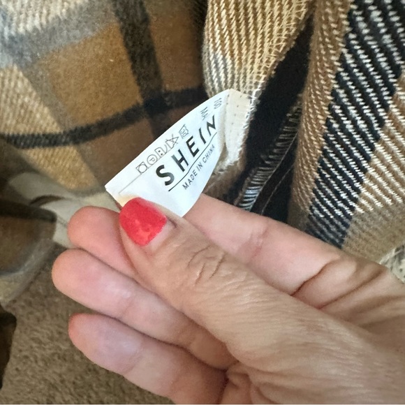 Shein Plaid Shacket - Picture 4 of 6